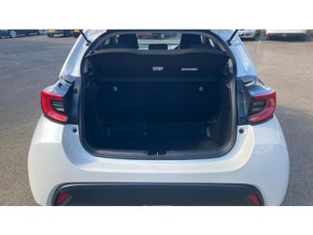 Toyota Yaris 1.5 Hybrid Design 5dr CVT Hybrid Hatchback