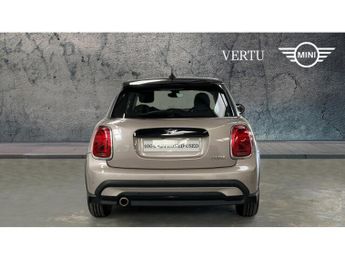 MINI Hatchback 1.5 Cooper Classic 5dr Auto Petrol Hatchback