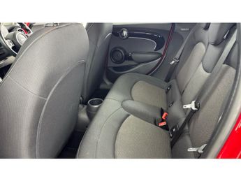 MINI Hatchback 1.5 Cooper Classic 5dr Auto Petrol Hatchback