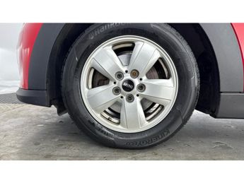 MINI Hatchback 1.5 Cooper Classic 5dr Auto Petrol Hatchback