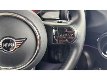 MINI Hatchback 1.5 Cooper Classic 5dr Auto Petrol Hatchback