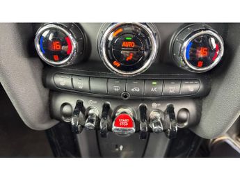 MINI Hatchback 1.5 Cooper Classic 5dr Auto Petrol Hatchback