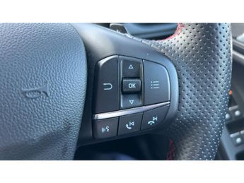 Ford Focus 1.5 EcoBlue ST-Line Vignale 5dr Auto Diesel Hatchback