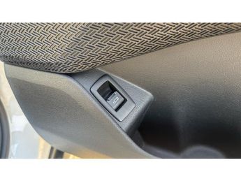 BMW X1 xDrive 23i MHT xLine 5dr Step Auto Petrol Estate