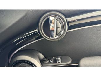 MINI Hatchback 135kW Cooper S Level 2 33kWh 3dr Auto Electric Hatchback