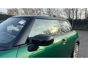 MINI Cooper 1.5 C Exclusive 3dr Auto Petrol Hatchback