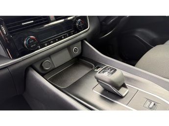 Nissan Qashqai 1.3 DiG-T MH 158 Acenta Premium 5dr Xtronic Petrol Hatchback