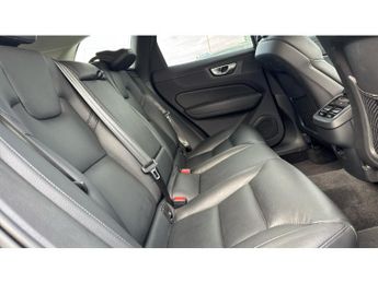 Volvo XC60 2.0 B4P Plus Dark 5dr Geartronic Petrol Estate