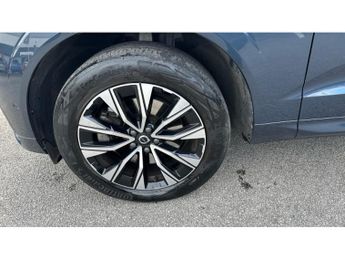 Volvo XC60 2.0 B4P Plus Dark 5dr Geartronic Petrol Estate