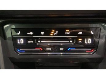 Volkswagen Tiguan 2.0 TDI 4Motion R-Line 5dr DSG Diesel Estate