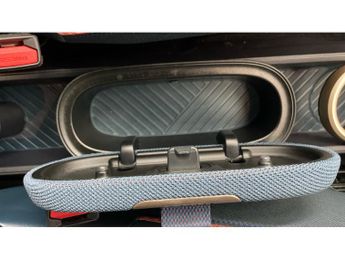 MINI Aceman 160kW SE Classic 54kWh 5dr Auto Electric Hatchback