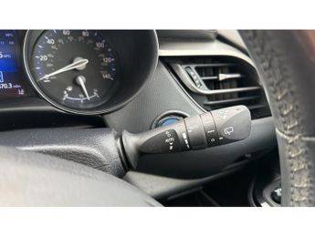 Toyota C-HR 1.8 Hybrid Design 5dr CVT Hybrid Hatchback