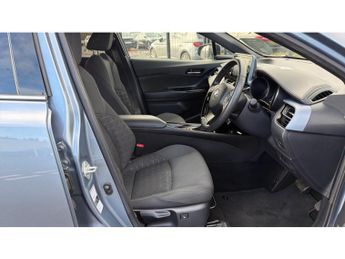 Toyota C-HR 1.8 Hybrid Design 5dr CVT Hybrid Hatchback