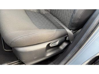 Toyota C-HR 1.8 Hybrid Design 5dr CVT Hybrid Hatchback