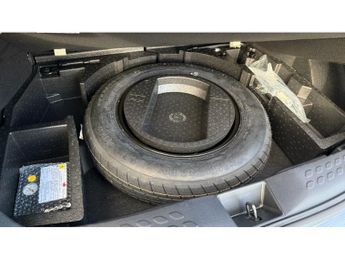 Toyota C-HR 1.8 Hybrid Design 5dr CVT Hybrid Hatchback