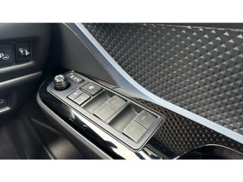 Toyota C-HR 1.8 Hybrid Design 5dr CVT Hybrid Hatchback