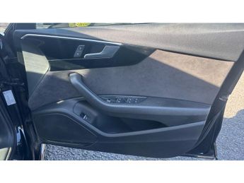 Audi A4 40 TFSI Black Edition 5dr S Tronic Petrol Estate