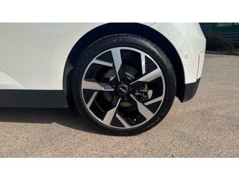 MINI Cooper 135kW E Exclusive [Level 1] 41kWh 3dr Auto Electric Hatchback