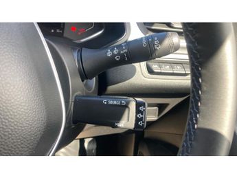 Renault Captur 1.6 E-Tech full hybrid 145 Evolution 5dr Auto Hybrid Hatchback