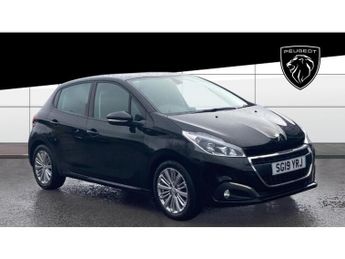 Peugeot 208 1.2 PureTech 82 Signature 5dr [Start Stop] Petrol Hatchback