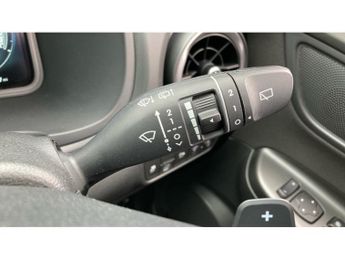 Hyundai KONA 1.6 GDi Hybrid SE Connect 5dr DCT Hybrid Hatchback