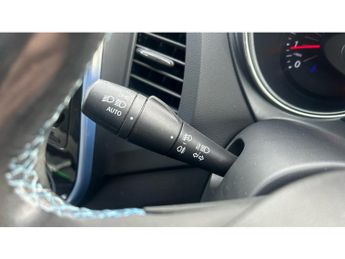 Renault Captur 1.5 dci 90 Iconic II Nav 5dr Auto Diesel Hatchback