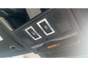 Land Rover Discovery 3.0 D300 R-Dynamic SE 5dr Auto Diesel Station Wagon
