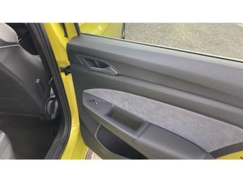 Volkswagen Golf 1.5 eTSI 150 R-Line 5dr DSG Petrol Hatchback