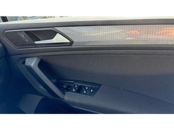 Volkswagen Tiguan 1.5 TSI 150 Life 5dr DSG Petrol Estate