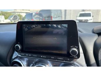 Nissan Juke 1.0 DiG-T 114 N-Connecta 5dr DCT Petrol Hatchback