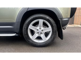 Land Rover Defender 2.0 D200 SE 110 5dr Auto Diesel Estate