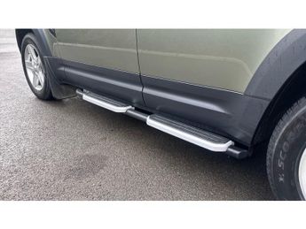 Land Rover Defender 2.0 D200 SE 110 5dr Auto Diesel Estate