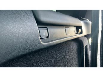Land Rover Discovery 3.0 D300 Metropolitan Edition 5dr Auto Diesel Station Wagon