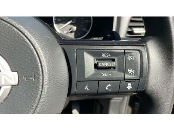 Nissan Qashqai 1.3 DiG-T MH 158 Acenta Premium 5dr Xtronic Petrol Hatchback