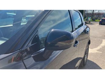 Nissan Qashqai 1.3 DiG-T MH 158 Acenta Premium 5dr Xtronic Petrol Hatchback