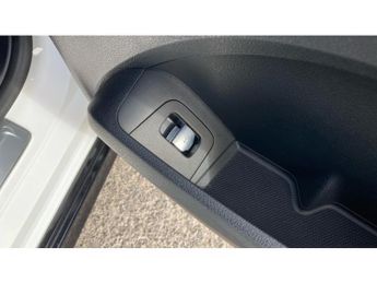 Mercedes-Benz Eqe 350+ 215kW AMG Line Premium+ 90kWh 4dr Auto Electric Saloon