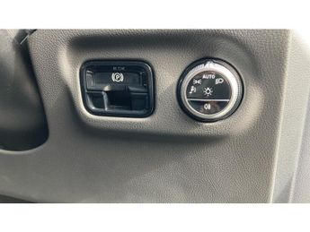 Mercedes-Benz Eqe 350+ 215kW AMG Line Premium+ 90kWh 4dr Auto Electric Saloon