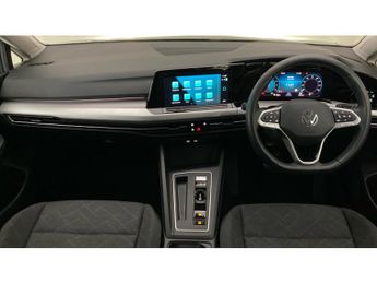 Volkswagen Golf 1.5 eTSI 150 Life 5dr DSG Petrol Hatchback