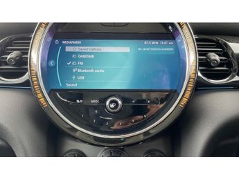 MINI Hatchback 1.5 Cooper Classic 3dr Auto [Comfort Pack] Petrol Hatchback