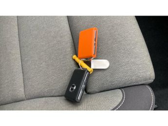 Volvo XC40 1.5 T4 Recharge PHEV Plus Dark 5dr Auto Estate