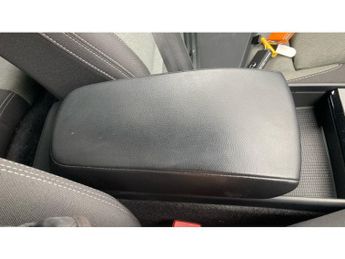 Volvo XC40 1.5 T4 Recharge PHEV Plus Dark 5dr Auto Estate