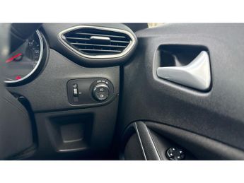 Vauxhall Crossland 1.5 Turbo D [120] Ultimate 5dr Auto Diesel Hatchback