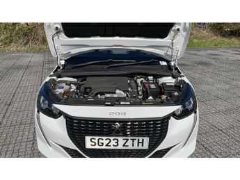 Peugeot 208 1.2 PureTech 100 Allure Premium + 5dr EAT8 Petrol Hatchback