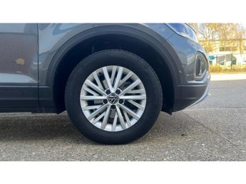 Volkswagen T-Roc 1.5 TSI Life 5dr DSG Petrol Hatchback