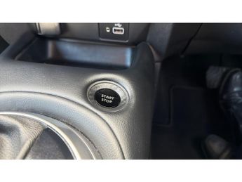 Nissan Juke 1.6 Hybrid N-Connecta 5dr Auto Hybrid Hatchback