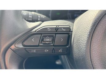 Toyota Yaris 1.5 Hybrid Design 5dr CVT Hybrid Hatchback