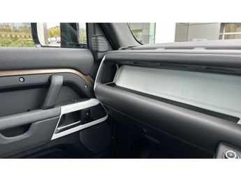 Land Rover Defender 3.0 D250 HSE 90 3dr Auto Diesel Estate
