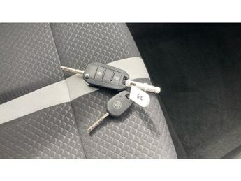 Vauxhall Frontera 83kW GS 44kWh 5dr Auto Electric Estate