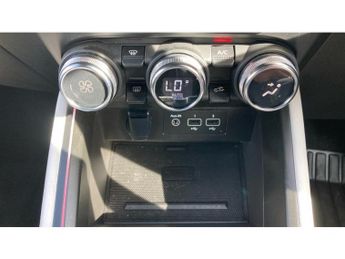 Renault Clio 1.6 E-TECH full hybrid 145 Techno 5dr Auto Hybrid Hatchback