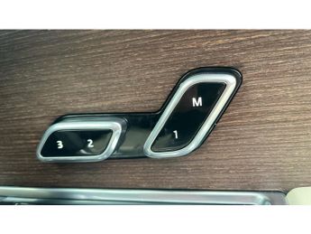 Land Rover Range Rover 3.0 D350 HSE 4dr Auto Diesel Estate